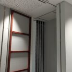 Schrank für faltbare, mobile Trennwand